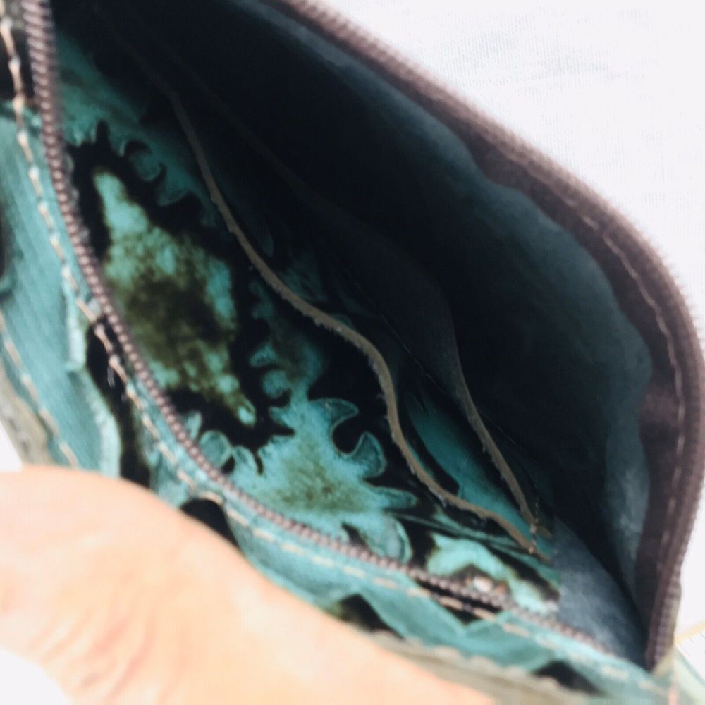 Turquoise Tooled Leather Wallet Large Pocket Credit Cards Clutch NEW WITH TAGS - Picture 5 of 6